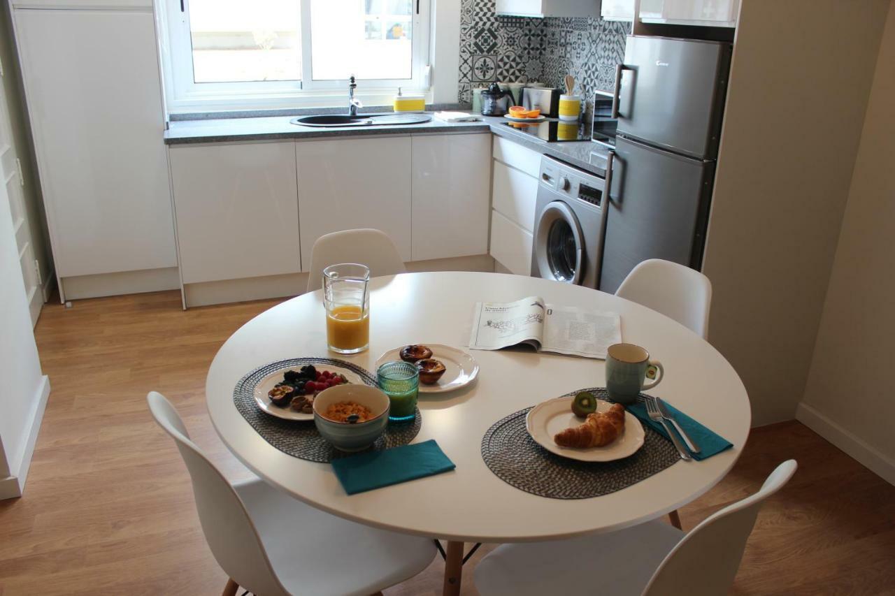 Appartamento Casa Da Azarujinha Estoril Esterno foto